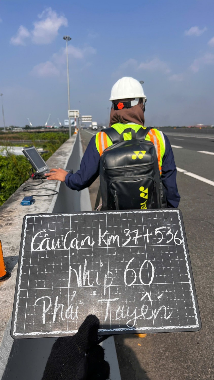 z7373742770792 cc83a761b4366c735cc552645e56dc40